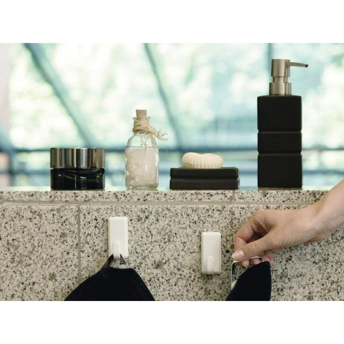 tesa Powerstrips 2 Stück mit Haken classic weiss