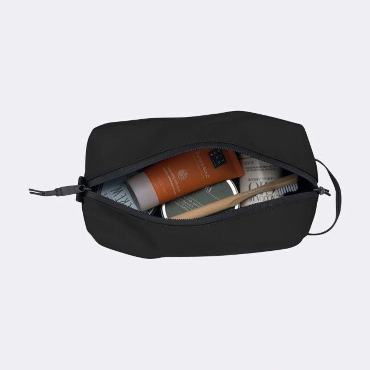beckmann-street-washbag---87B89AED2.jpg
