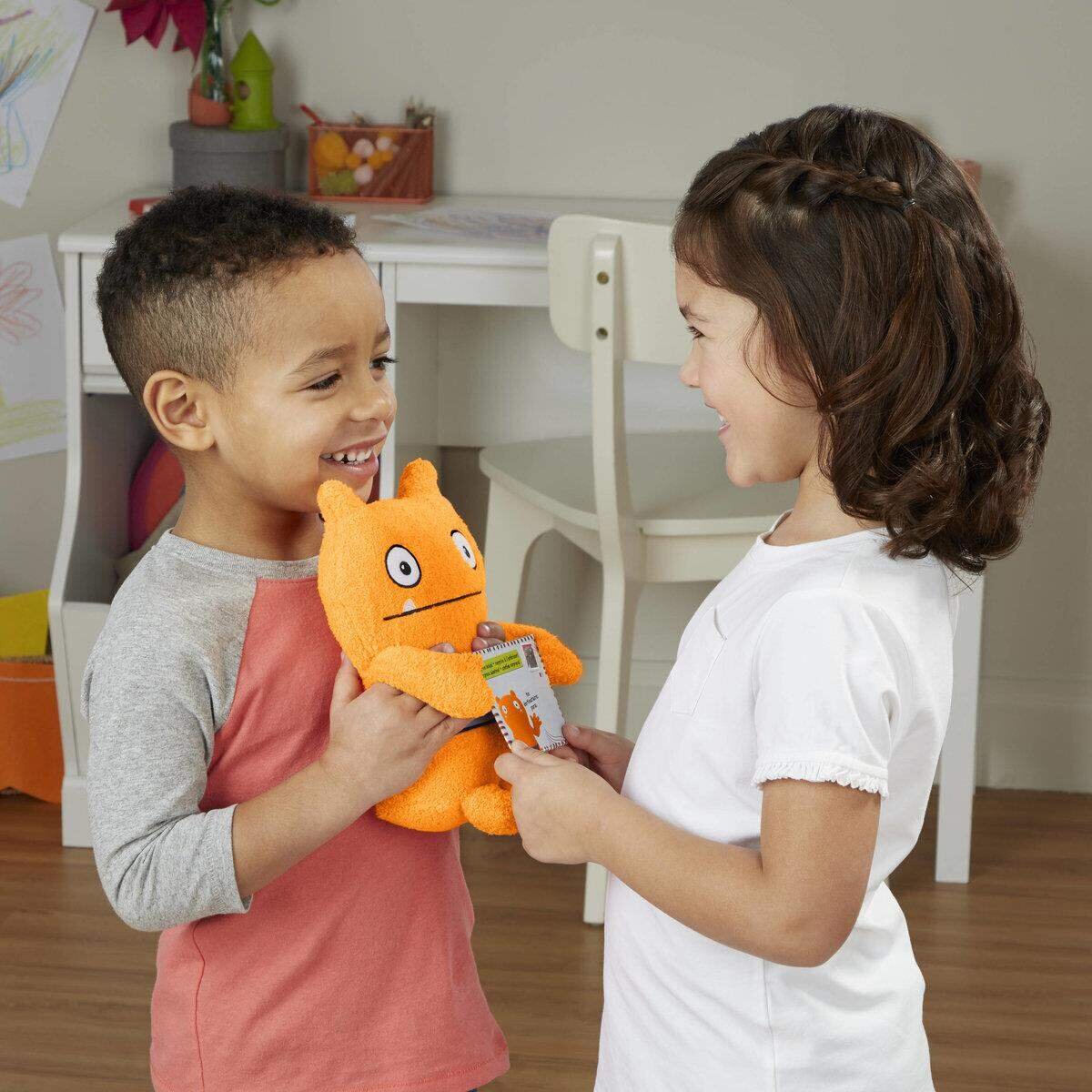 Hasbro Ugly Dolls Brieffreunde, sortiert