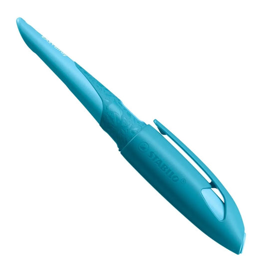 schulfueller-ergonomisch-fuer-linkshaender-mit-BB0A538E1.jpg